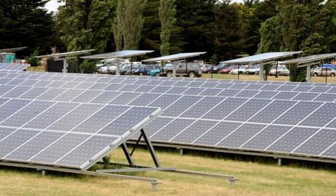 /wp-content/uploads/2012/03/Ballarat-Solar-Park.jpg