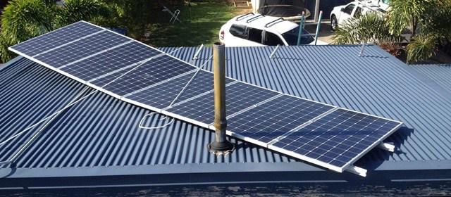 /wp-content/uploads/2013/01/qld-nsw-flood-safety-solar-panels.jpg