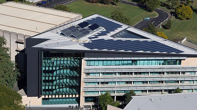 /wp-content/uploads/2014/03/queensland-university-brisbane-solar-farm.jpg