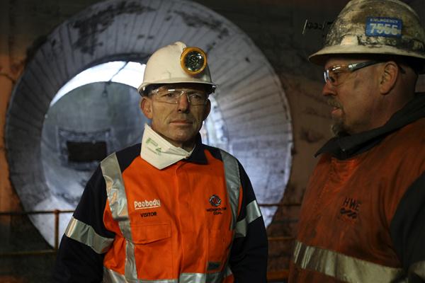 /wp-content/uploads/2014/11/tony-abbott-coal.jpg