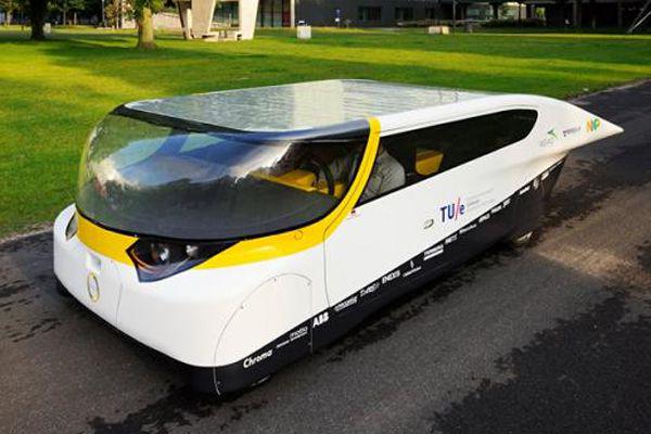 /wp-content/uploads/2015/03/solar-cars.jpg