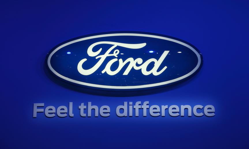 /wp-content/uploads/2015/06/Ford-electric-car.na_.png